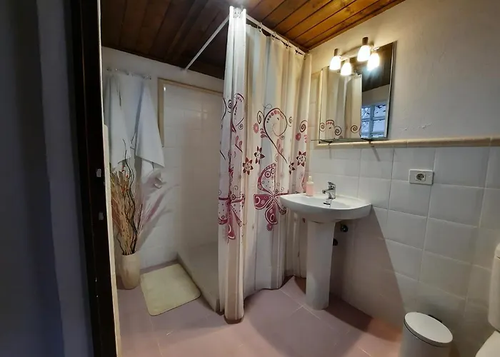 Casa Cueva Aday بيت للعطل *