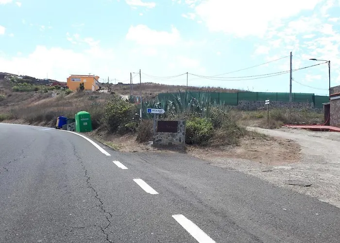 Casa Cueva Aday بيت للعطل